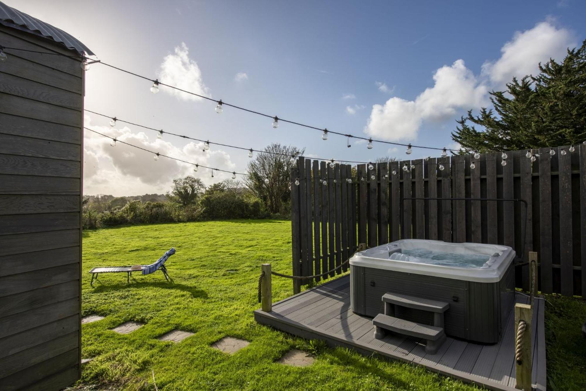 Nori's Nest, Shepherds Hut, Croft Hooper