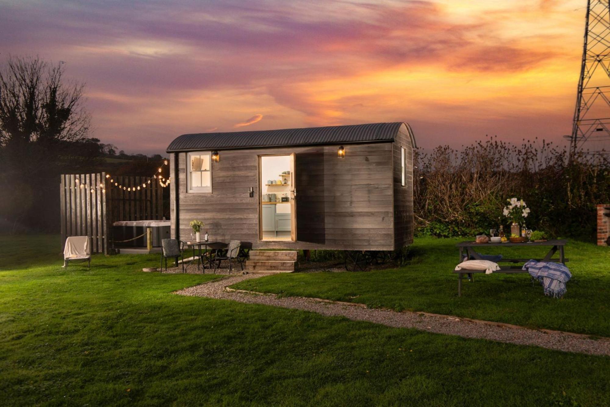 Holiday home Nori's Nest, Shepherds Hut, Croft Hooper Ludgvan